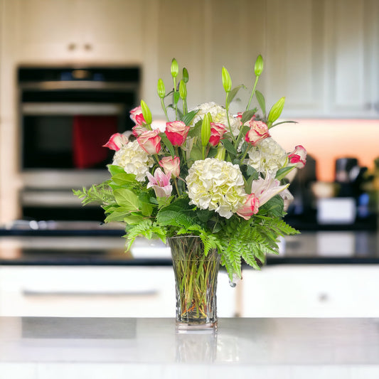 Hydrangea | Pink Rose Floral Arrangement in Vase